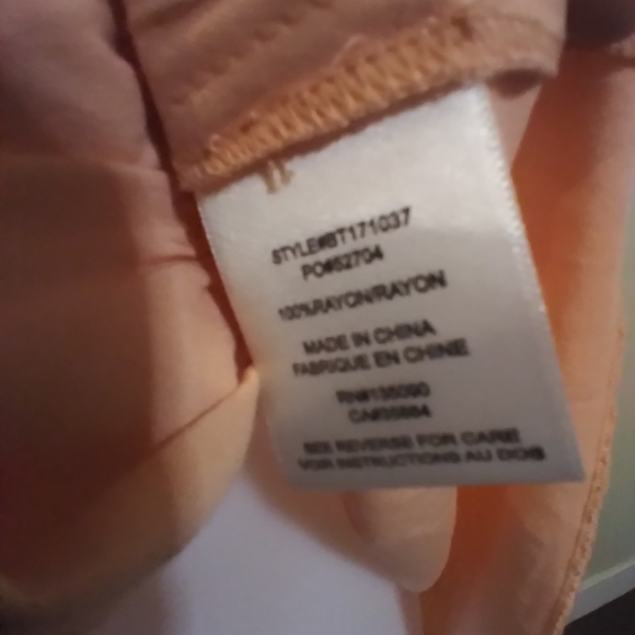 Pretty Sleeveless Button Up,High-Low Blouse, Pink/Rose - Picture 12 of 12